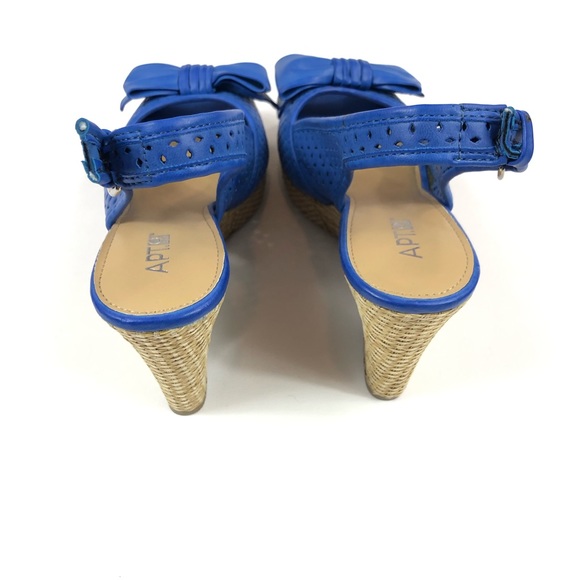 Apt 9 Miranda Wedge - Picture 3 of 5